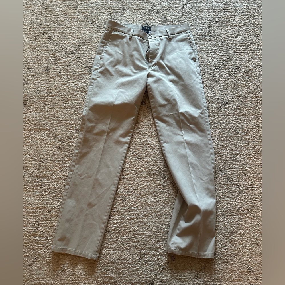 Dockers Men's Classic Tan Pants